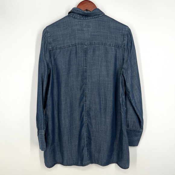 NEW Chico's Womens Size 1 Medium US 8 Blue Denim Blouse Shirt Top Winter Cozy - Picture 9 of 9